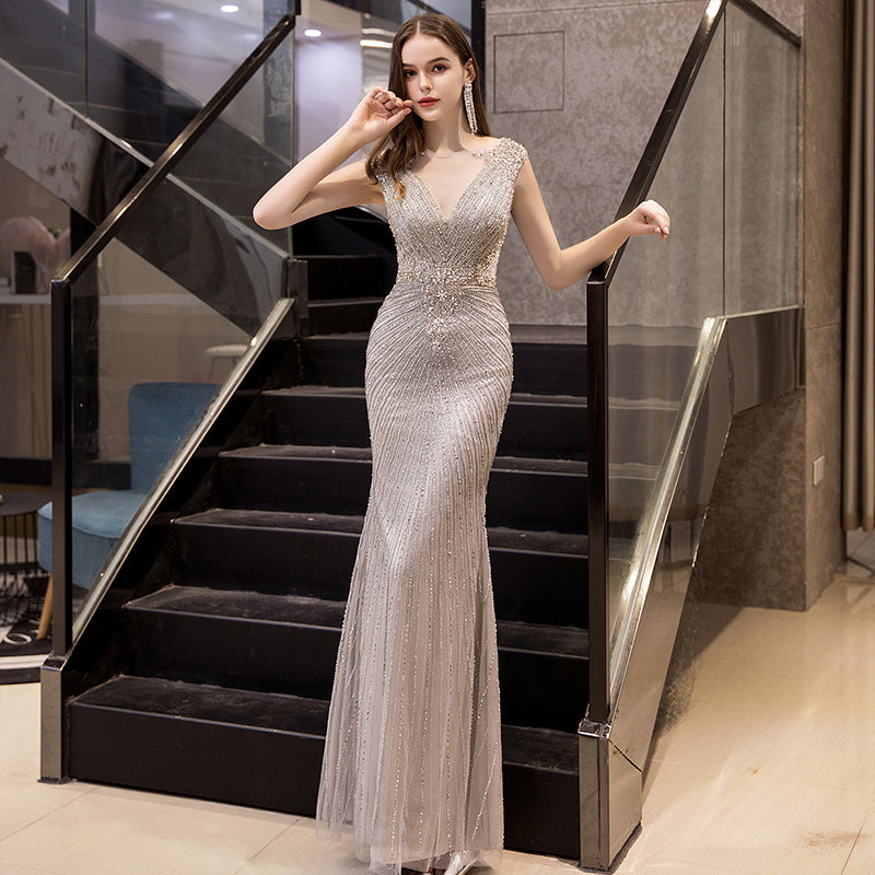 Elegante vestido de noche largo