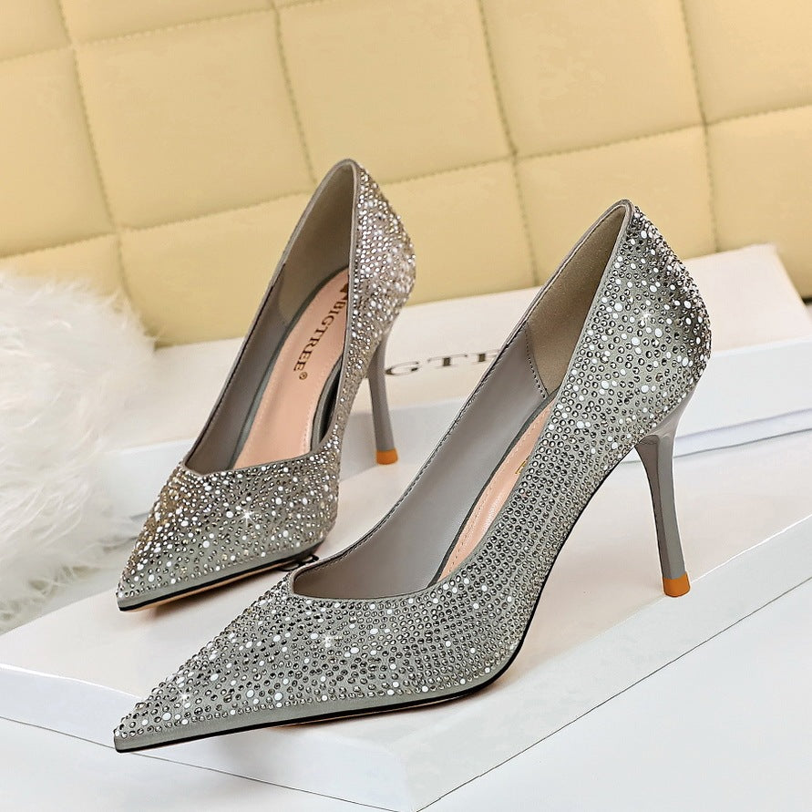 Tacones Altos Finos de Satén con Brillantes – Elegancia Sexy para Noche y Fiesta - nexbuy.com.mx