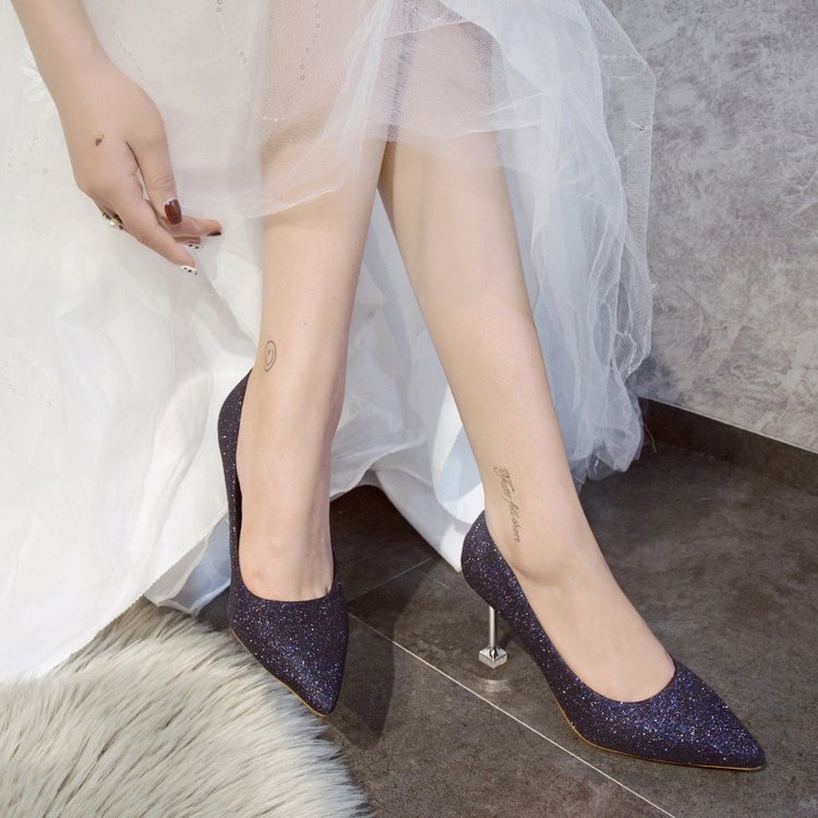 Zapatos puntiagudos de lentejuelas - nexbuy.com.mx