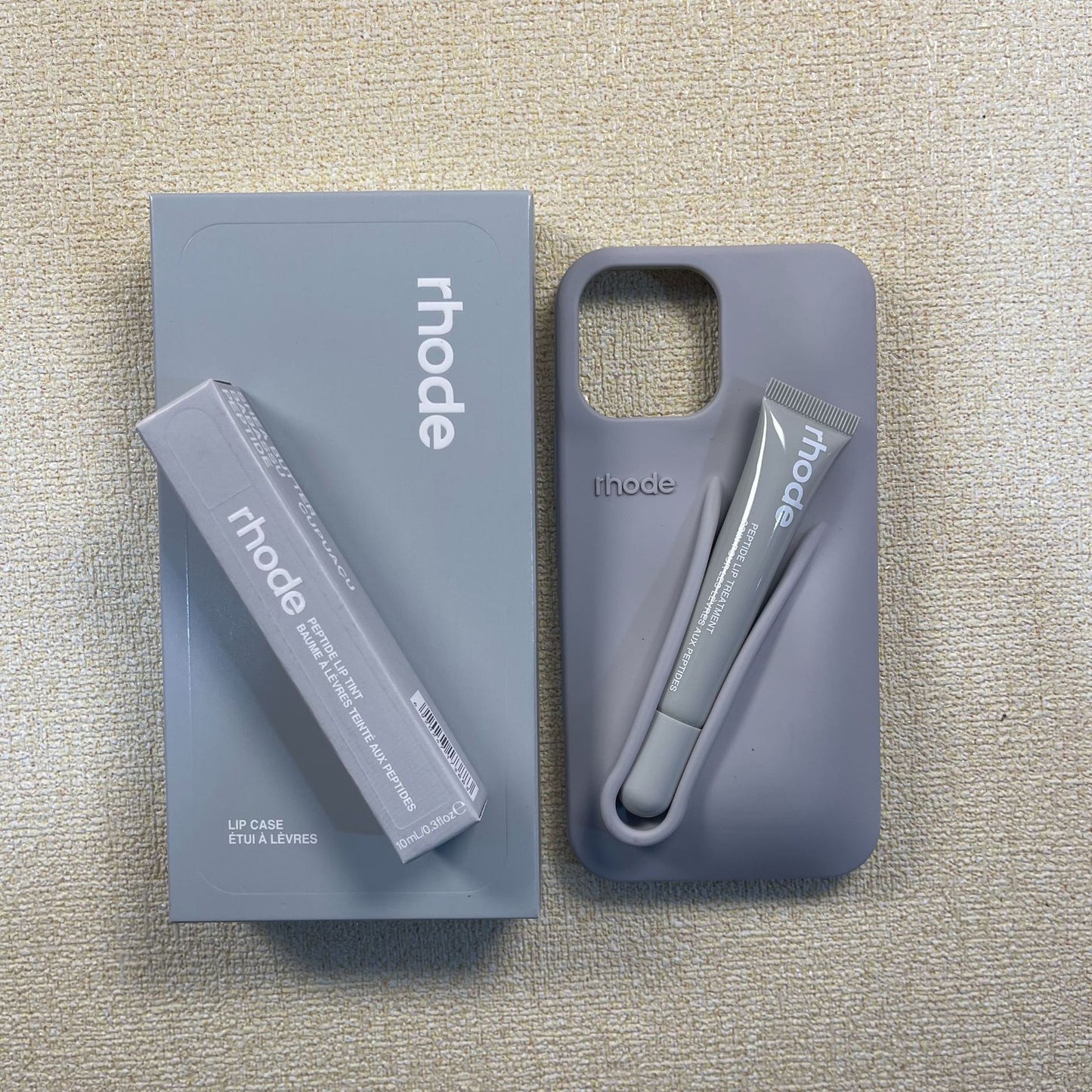 Lip Case RHODE