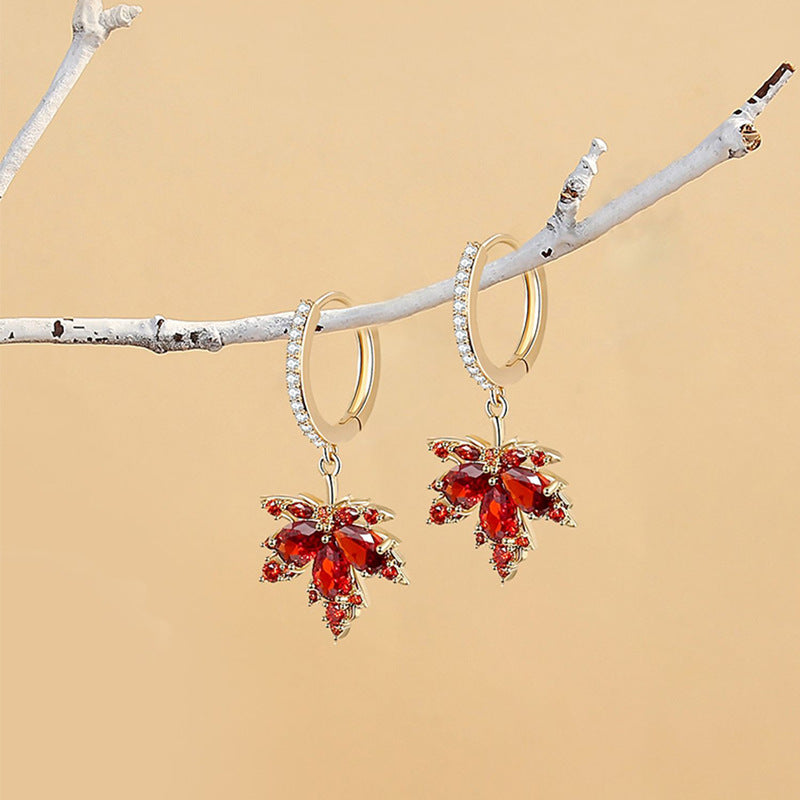 Aretes en forma de hoja de arce – Brillo otoñal con estilo - nexbuy.com.mx