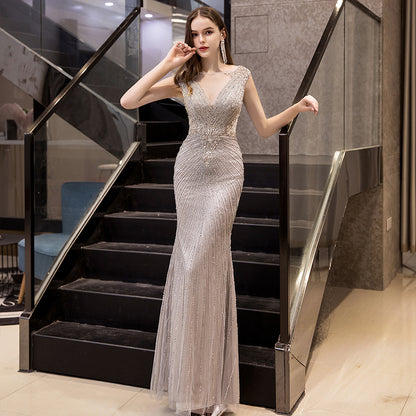 Elegante vestido de noche largo
