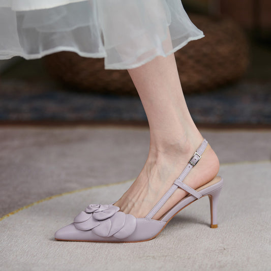 Sandalias de Cuero con Flor Elegante y Hebilla – Estilo Europeo que Florece con Sofisticación - nexbuy.com.mx