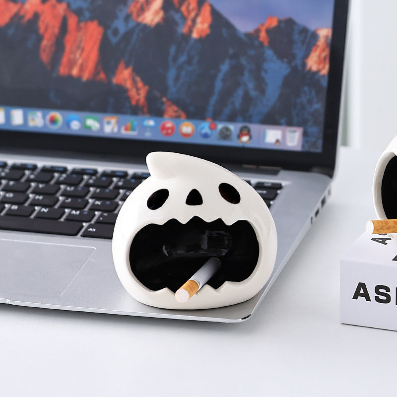 Cenicero con forma de fantasma - nexbuy.com.mx