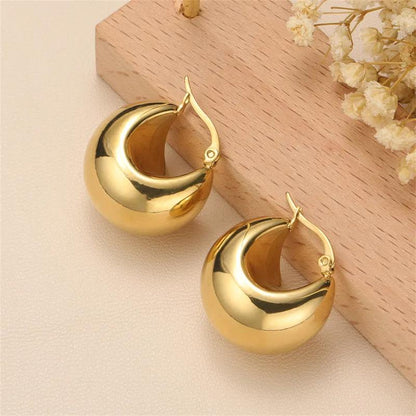 Aretes estilo clásico dorados