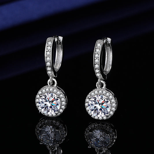 Aretes plateados de estilo coreano