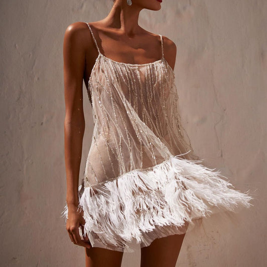 Vestido de Fiesta Blanco con Flecos Escalonados y Falda sin Espalda - nexbuy.com.mx