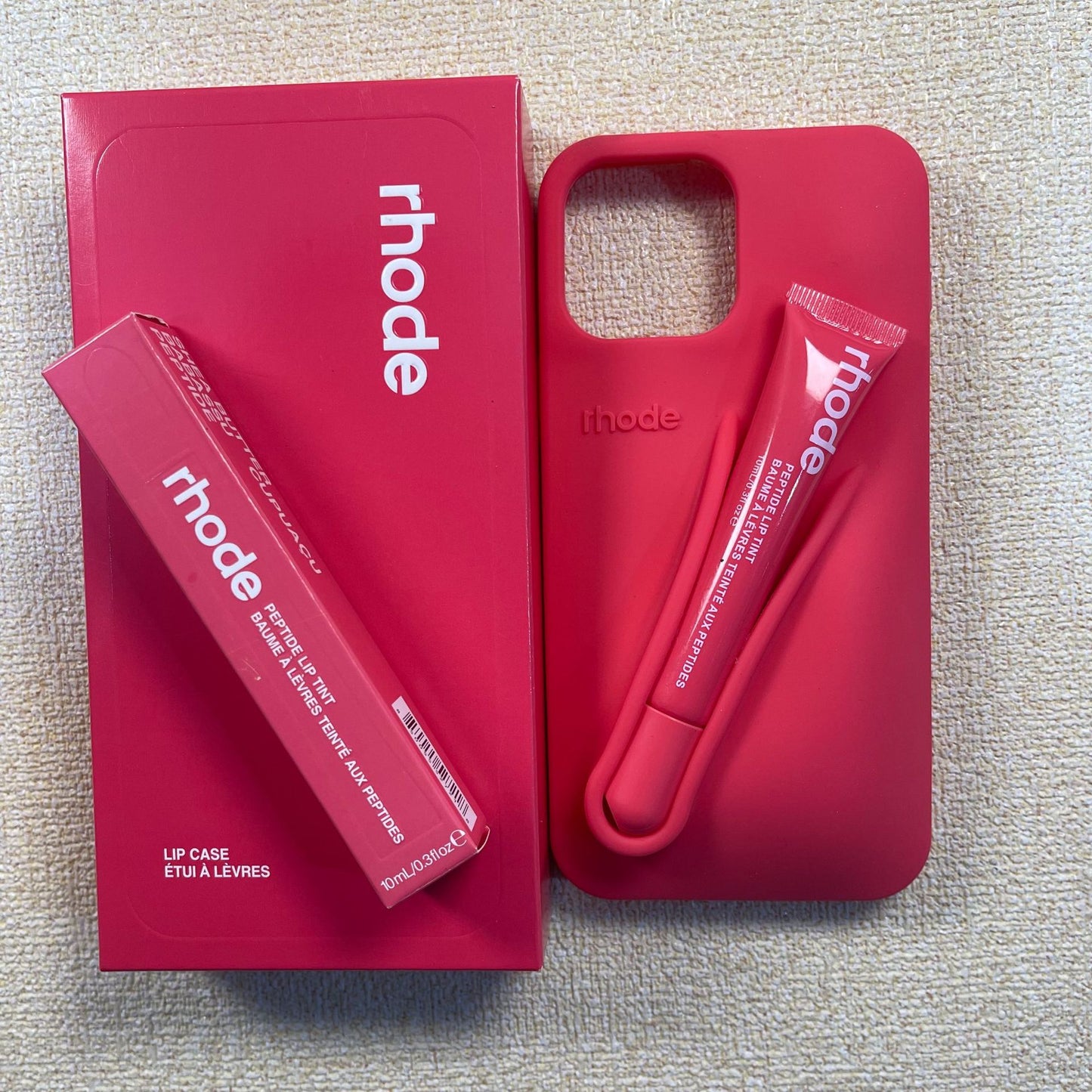 Lip Case RHODE