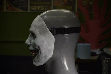 Máscara Creepy terrorífica cara sonriente - nexbuy.com.mx