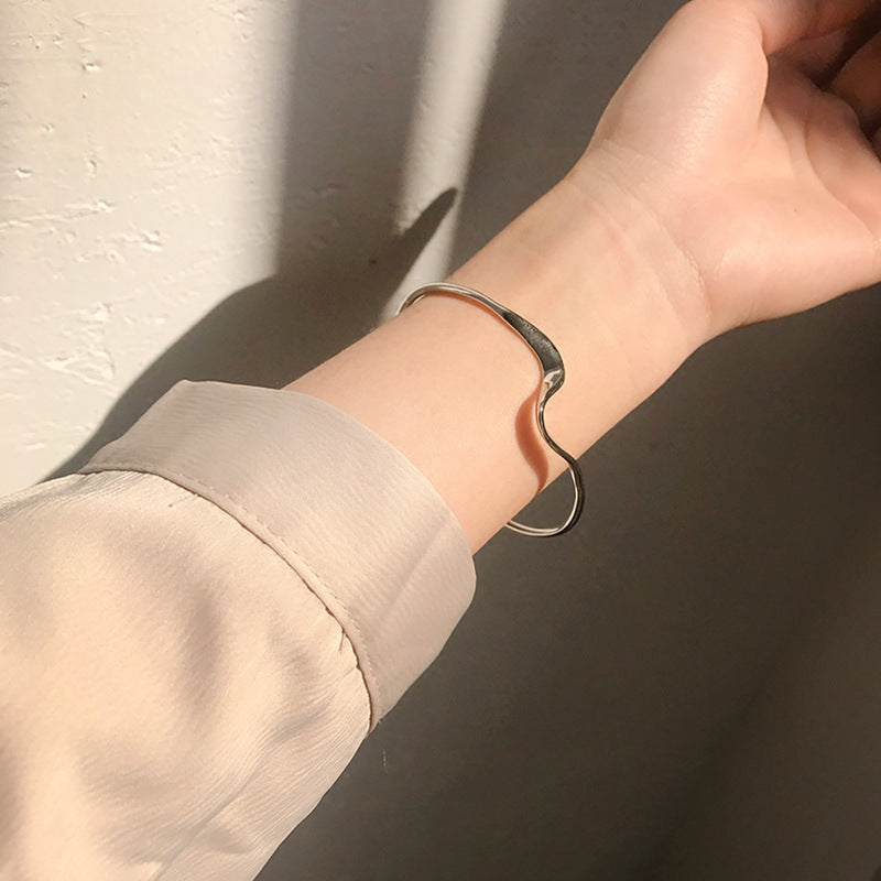Pulsera moebius estilo minimalista para mujer - nexbuy.com.mx