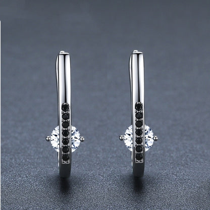 Pendientes en forma de U plateados - nexbuy.com.mx