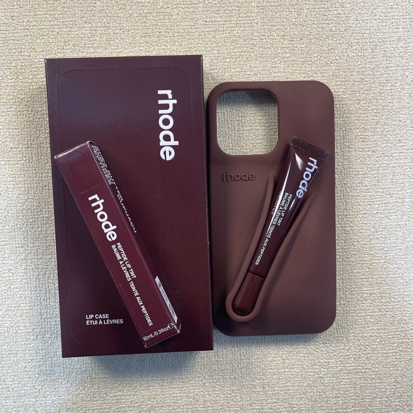 Lip Case RHODE